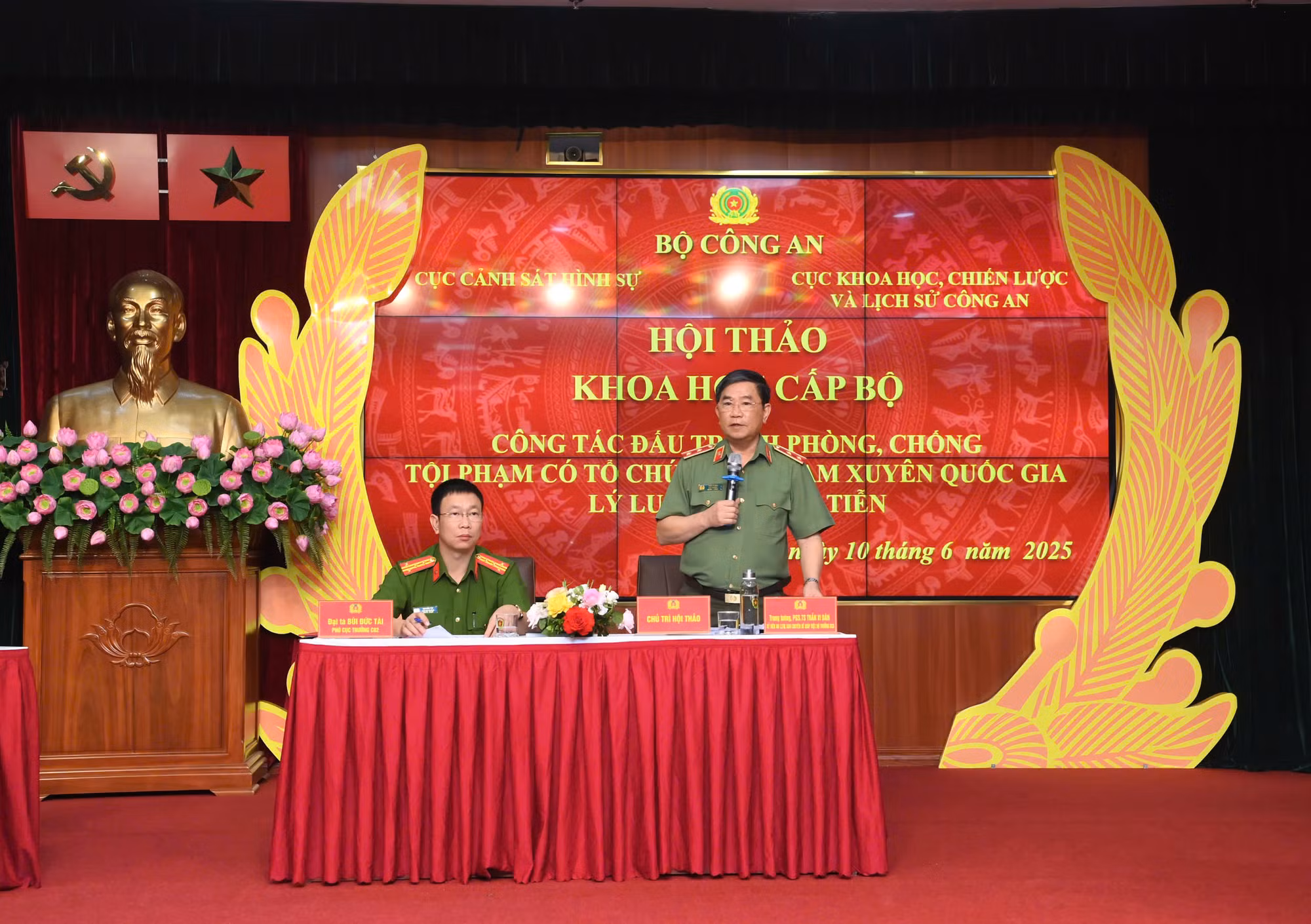 Hội thảo “Công tác đấu tranh phòng, chống tội phạm có tổ chức, tội phạm xuyên quốc gia - Lý luận và thực tiễn” -0