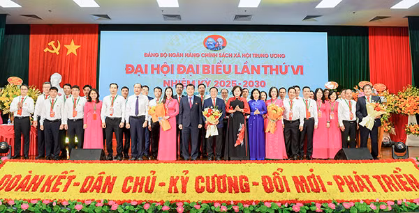 Đại hội đại biểu Đảng bộ NHCSXH TW lần thứ VI, nhiệm kỳ 2025 – 2030 thành công tốt đẹp -0