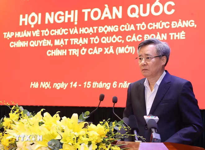 Điểm mới trong thi hành Điều lệ Đảng; chức năng, nhiệm vụ của Đảng ủy xã, phường -0