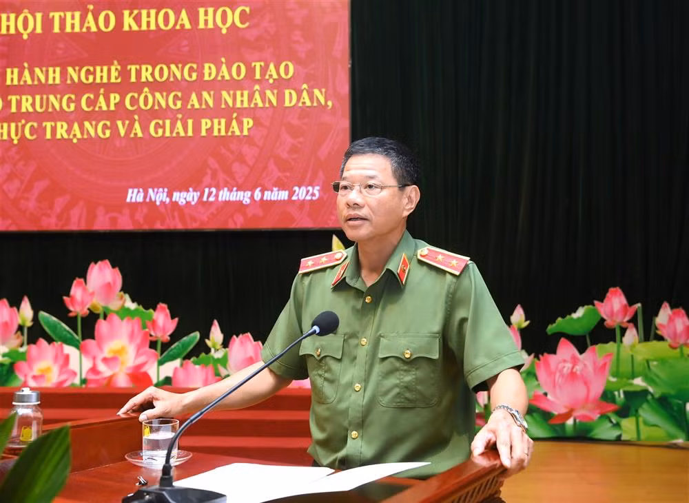 Hội thảo -0