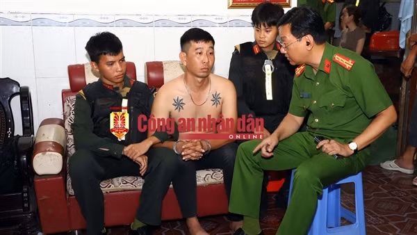 Bắt 8 đối tượng trong đường dây ma túy ở Sóc Trăng