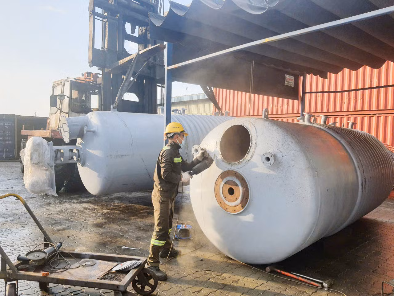 Bắt giữ và khởi tố hàng loạt vụ buôn lậu thuốc lá, trị giá 