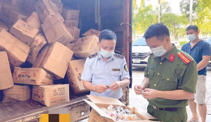 Chiếc “vòi bạch tuộc” hàng giả, hàng nhái (bài 1) -0
