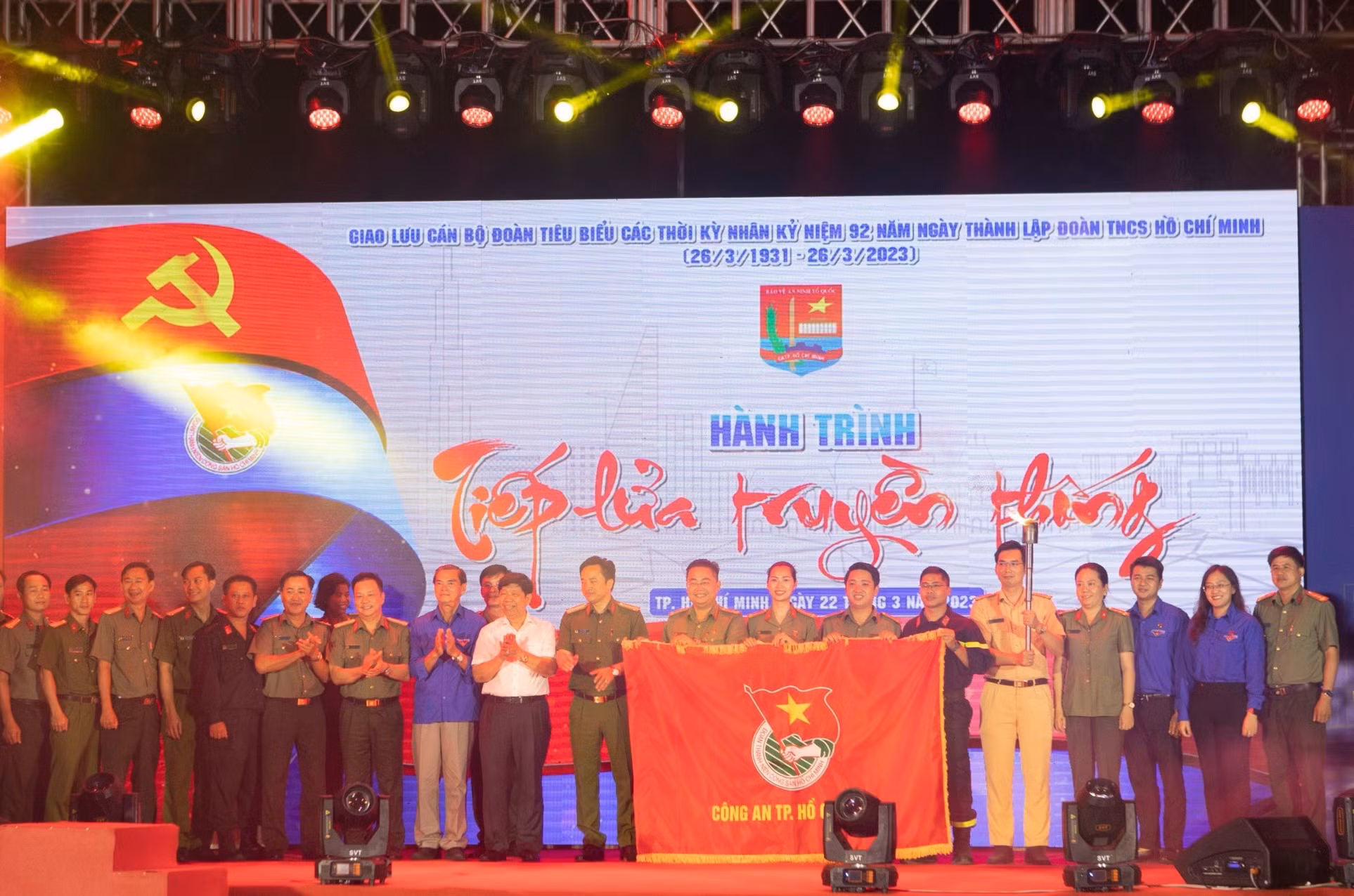 Công an TP Hồ Chí Minh “Tiếp lửa truyền thống” -0