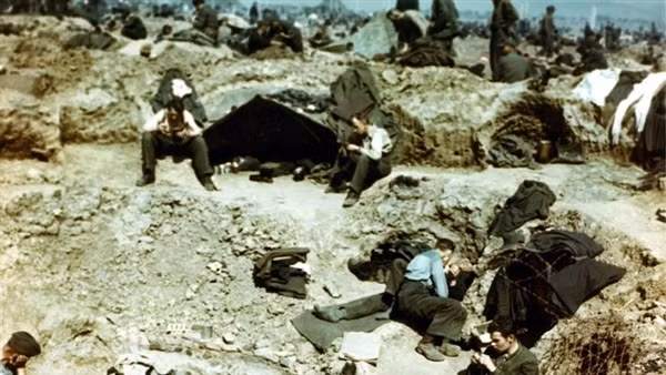 Kinh hoàng hệ thống trại tù Rheinwiesenlager