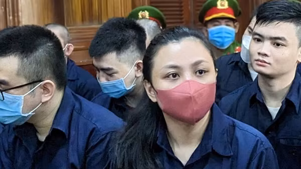 Nữ bị cáo chủ mưu vụ chém trùm giang hồ Quân “xa lộ” bị đề nghị án chung thân