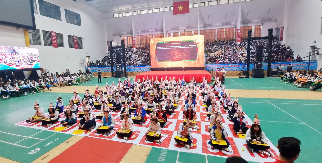 Đảm bảo tốt an ninh học đường, kéo giảm vi phạm pháp luật trong thanh thiếu niên -0