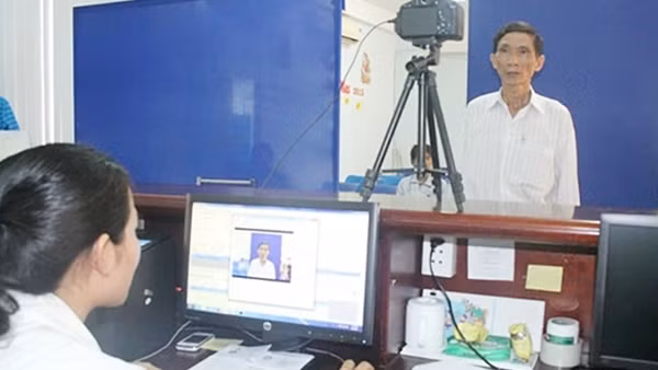 Lắp camera để xử lý “cò mồi” tại điểm cấp, đổi giấy phép lái xe