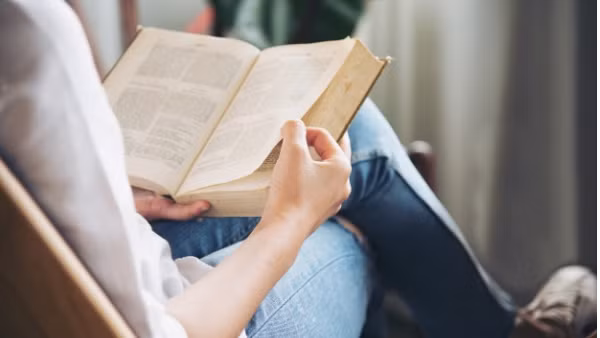 Công chức và văn hóa sách