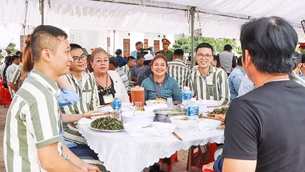 Tạo điều kiện tốt để khơi dậy khát vọng hoàn lương cho các phạm nhân