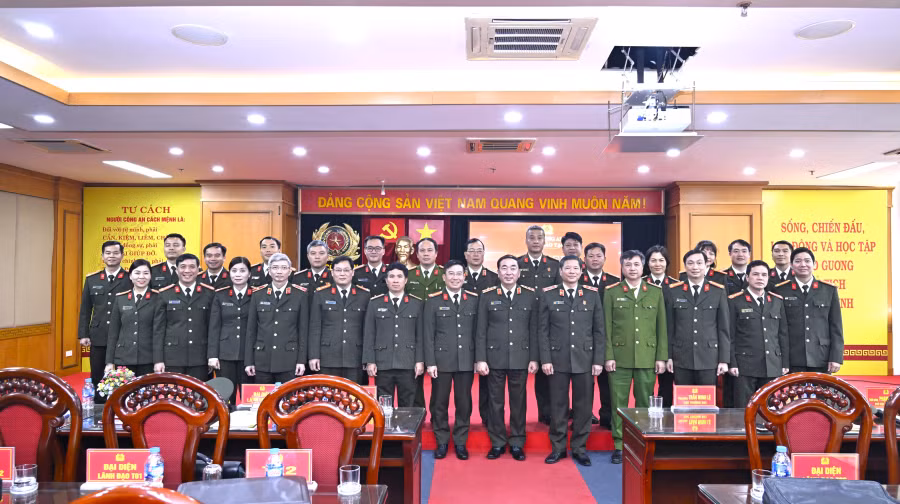 Cục Đào tạo phát huy tốt vai trò cơ quan tham mưu các chủ trương, chính sách về đổi mới giáo dục và đào tạo trong CAND -0