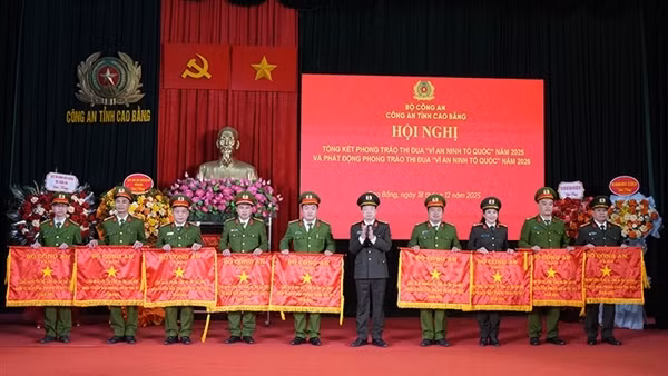 Công an tỉnh Cao Bằng tổng kết công tác năm 2025, triển khai nhiệm vụ năm 2026