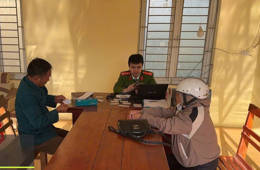 “Điểm tiếp dân” giúp Công an xã phòng ngừa, quản lý tốt địa bàn -0