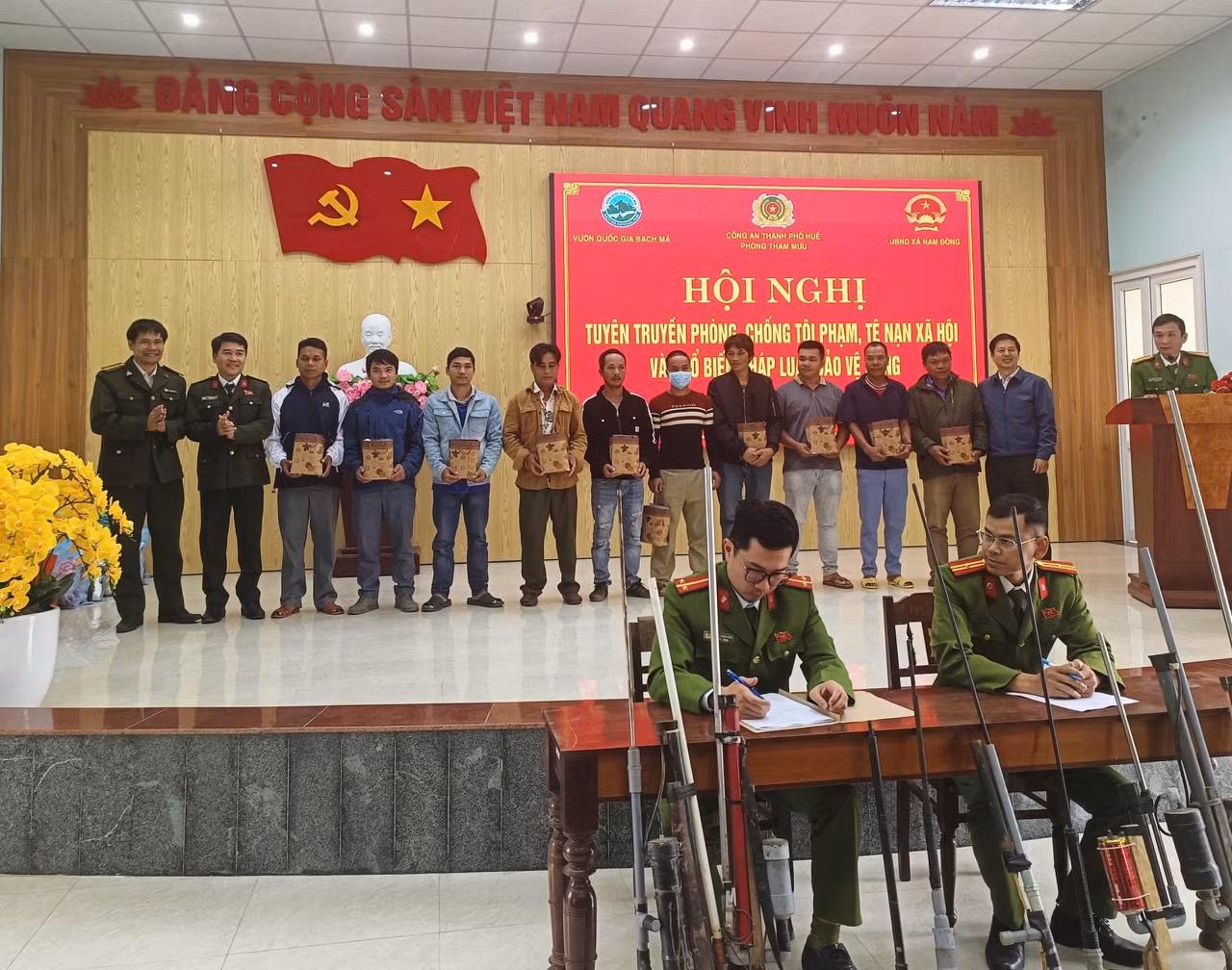 tuyen-truyen1.jpg -0
