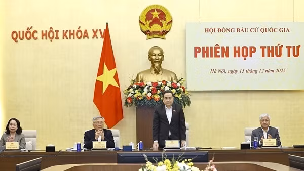 Chủ tịch Quốc hội Trần Thanh Mẫn chủ trì Phiên họp thứ tư Hội đồng Bầu cử quốc gia