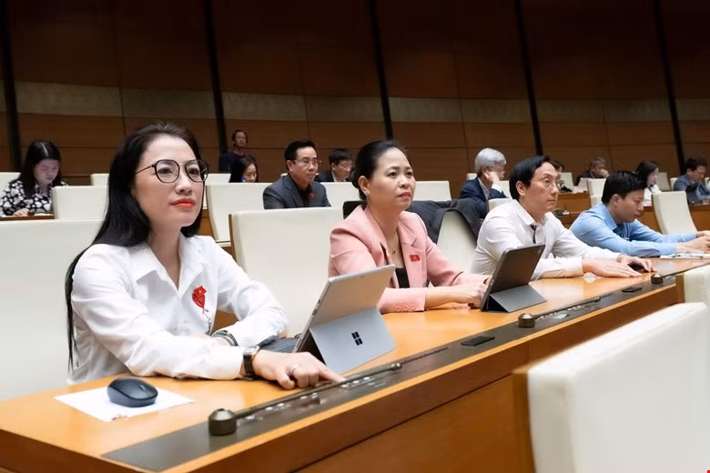 Giữ nguyên quyền nhận quà của người bị tạm giữ, tạm giam -0
