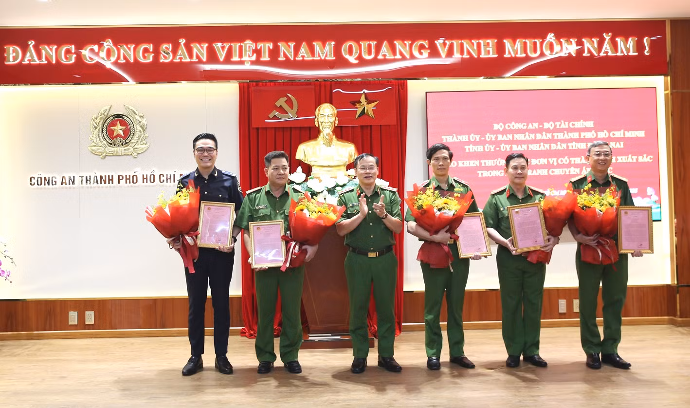 Triệt phá đường dây tội phạm về ma túy có tổ chức, xuyên quốc gia quy mô đặc biệt lớn -0