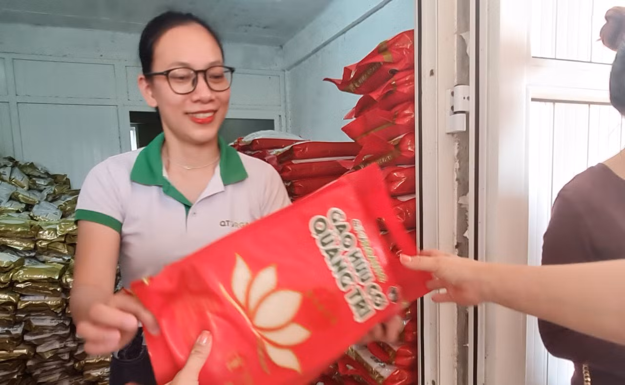 Xuất khẩu 15 tấn gạo hữu cơ Quảng Trị sang thị trường châu Âu -0