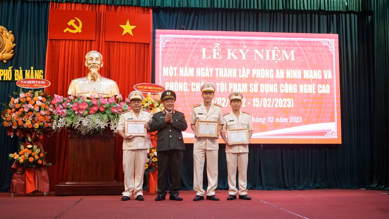 Công an Đà Nẵng đấu tranh có hiệu quả với tội mạng trên không gian mạng -0