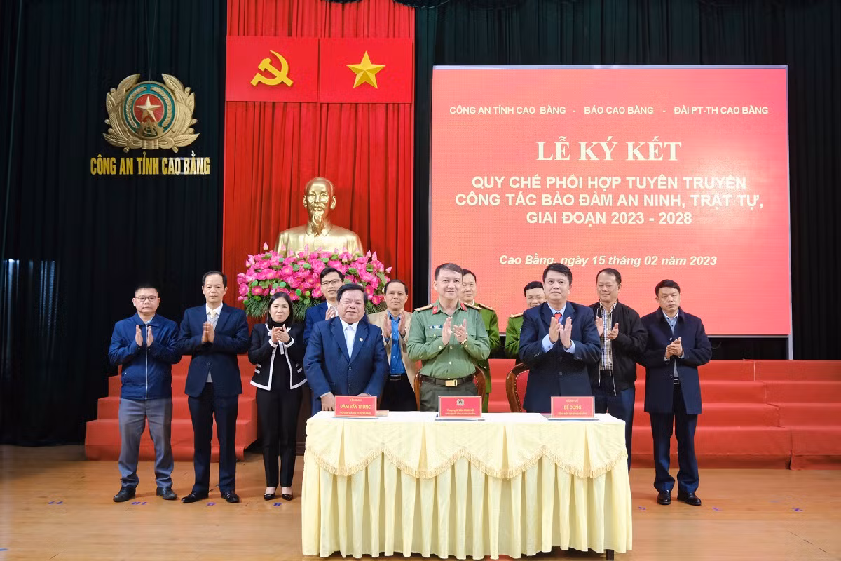 Tăng cường công tác phối hợp tuyên truyền đảm bảo ANTT tại cơ sở -0