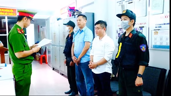 Triệt xóa tụ điểm đánh bạc Poker "Joker Club" ở phố biển Nha Trang