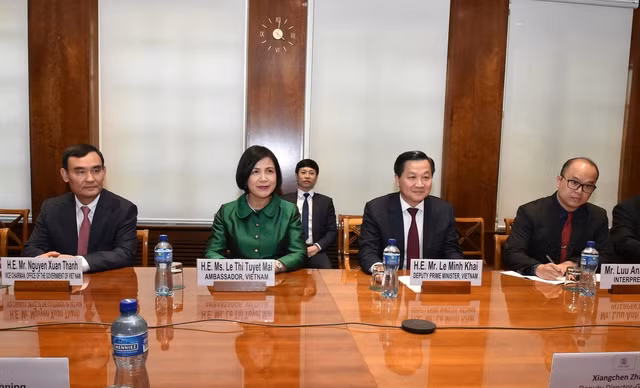 Phó Thủ tướng Chính phủ Lê Minh Khái thăm trụ sở WTO và làm việc Phó Tổng Giám đốc WTO -0
