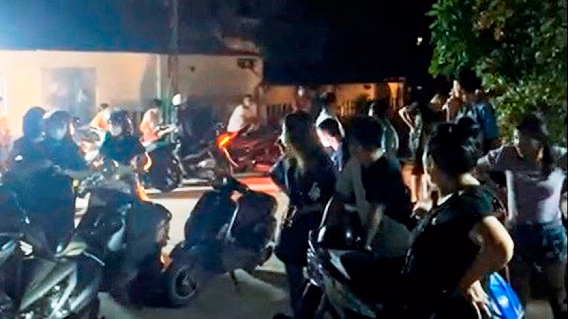 Người dân “than trời” vì quá ô nhiễm -0