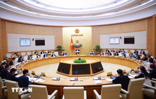 Thủ tướng: Tạo đà, tạo lực thực hiện hiệu quả Nghị quyết Đại hội Đảng XIV -0