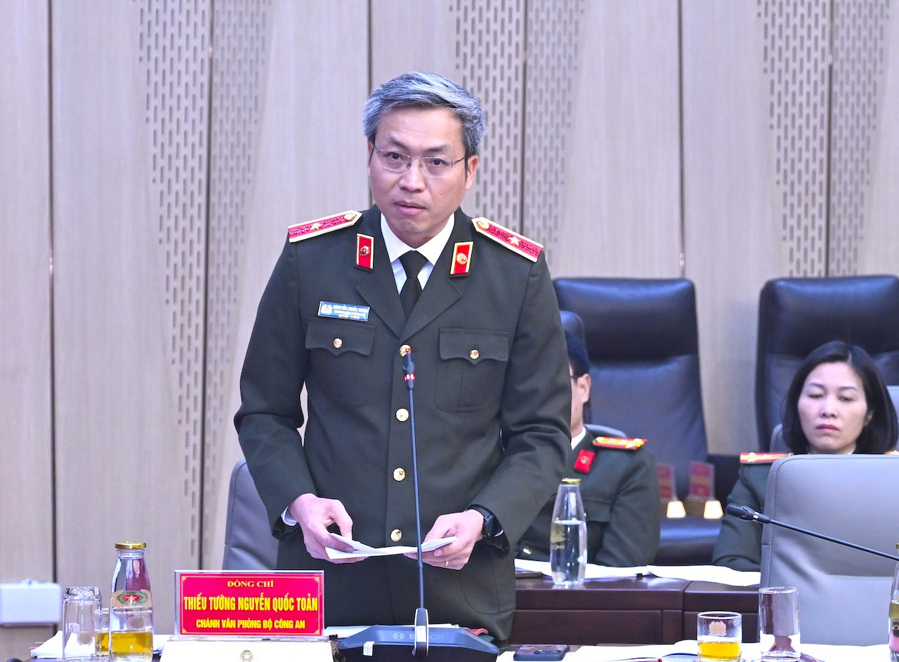 Tăng cường sự lãnh đạo của Đảng đối với công tác tham mưu và xây dựng lực lượng Tham mưu CAND -0