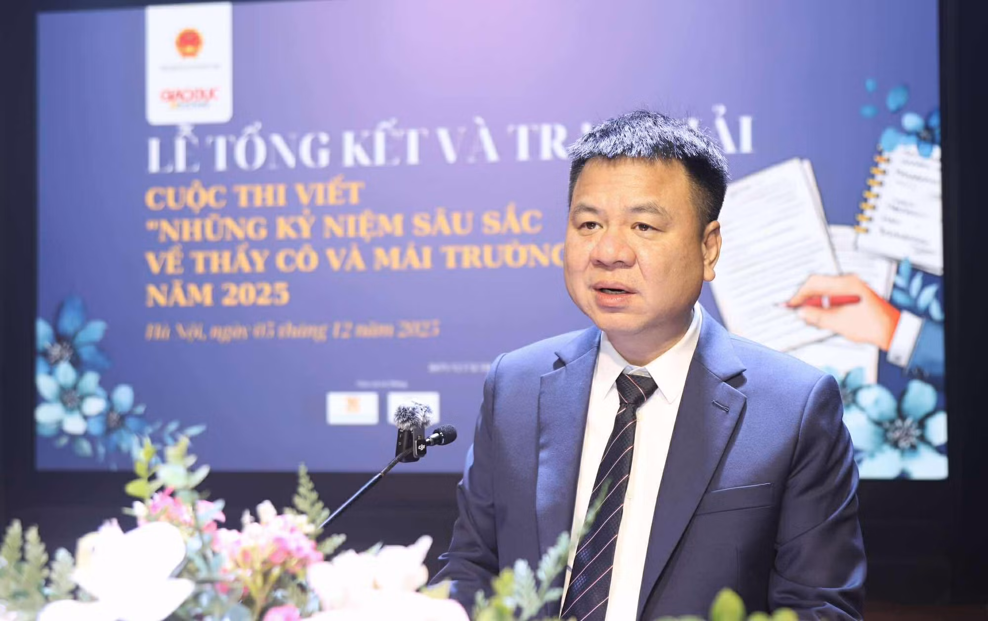 Trao giải cuộc thi 