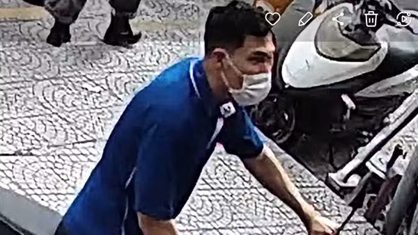 Màn "biến hình" không hoàn hảo của kẻ cướp giật 5 chỉ vàng