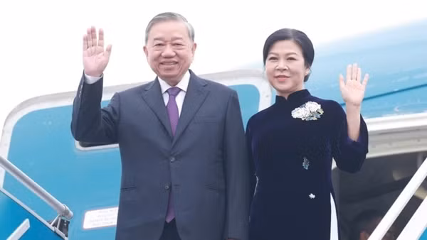 Tổng Bí thư Tô Lâm và Phu nhân lên đường thăm cấp Nhà nước tới Lào