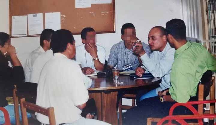 Henry Holguín - Từ sát thủ thành nhà đàm phán hòa bình -0