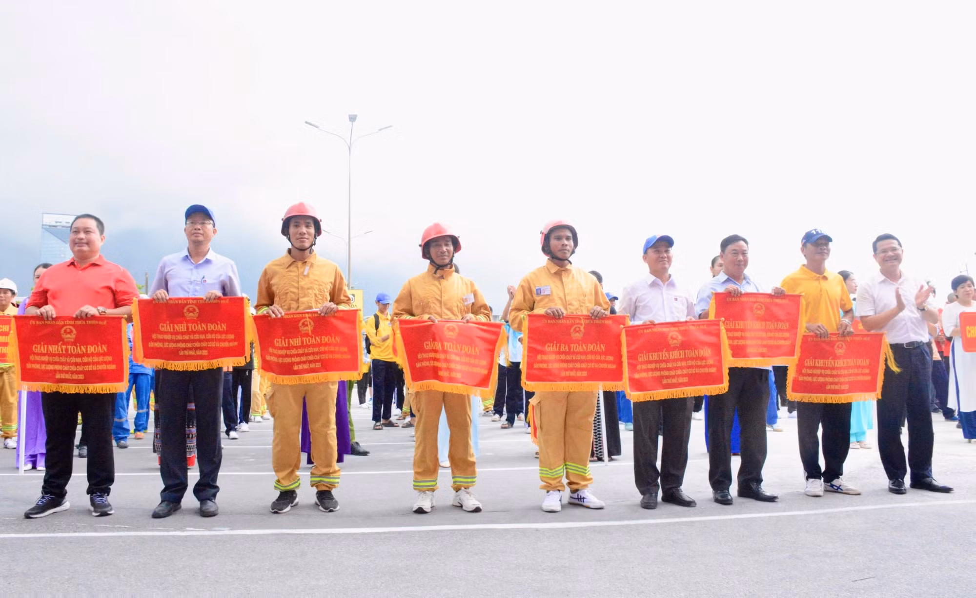 Thừa Thiên Huế bế mạc Hội thao nghiệp vụ chữa cháy và cứu nạn, cứu hộ -0