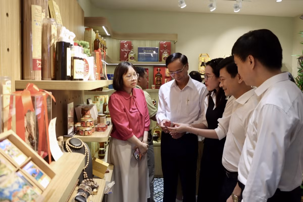 “Sức sống hàng Việt” đưa đặc sản Việt bứt tốc trên nền tảng số -1
