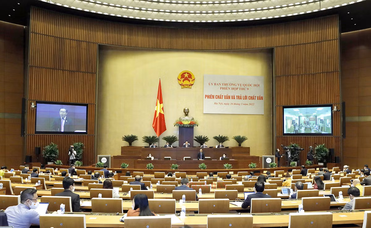 Có nên hình sự hóa hành vi lũng đoạn thị trường bất động sản? -0