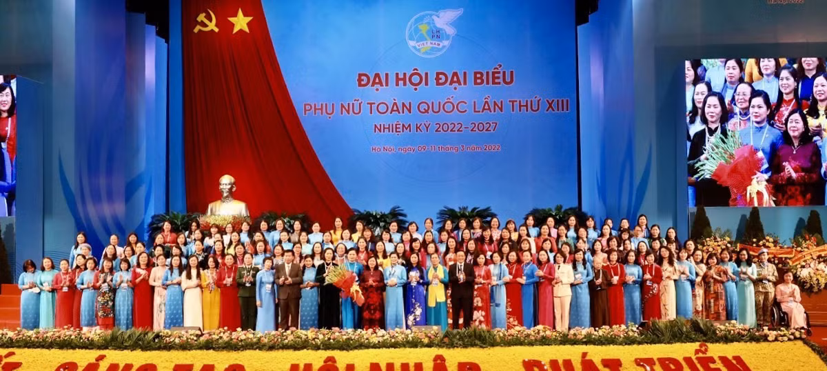 Bế mạc Đại hội đại biểu phụ nữ toàn quốc lần thứ XIII -0