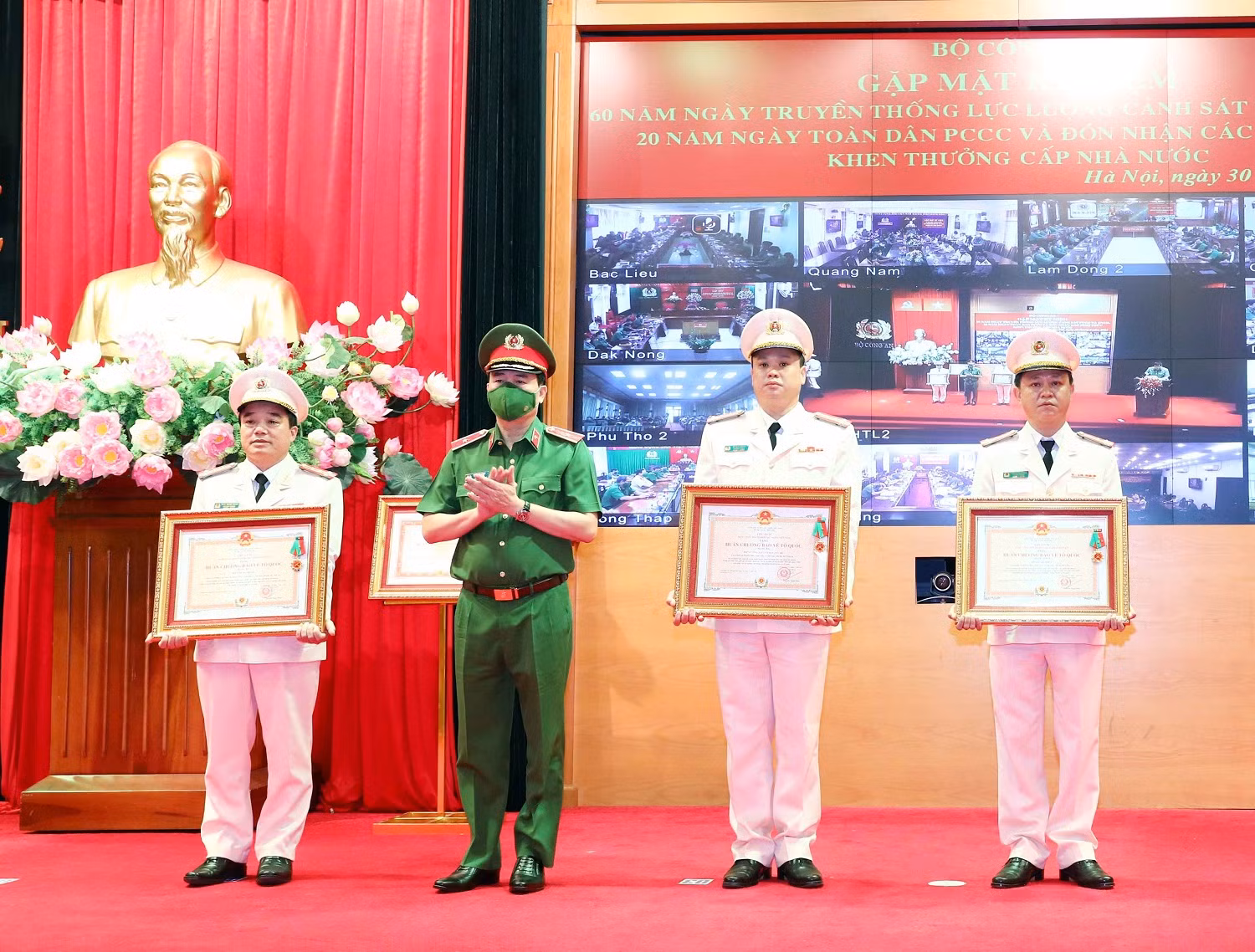Lực lượng chủ công, nòng cốt trên mặt trận chống “giặc lửa” -0