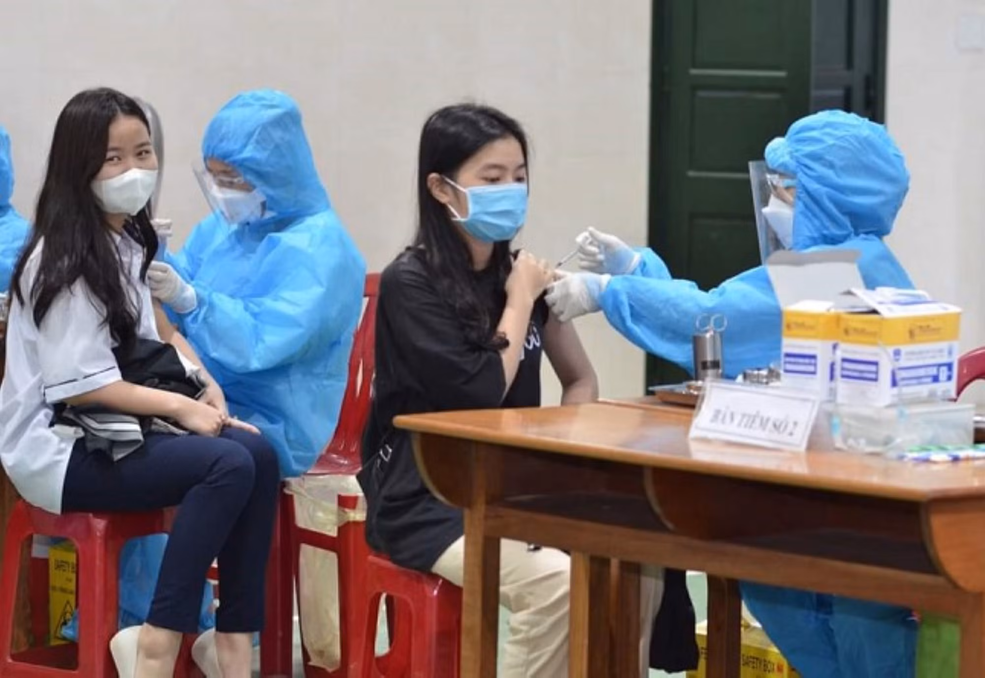 Thừa Thiên-Huế: F0 từ chối tiêm vaccine phòng COVID-19 có thể phải trả phí điều trị -0