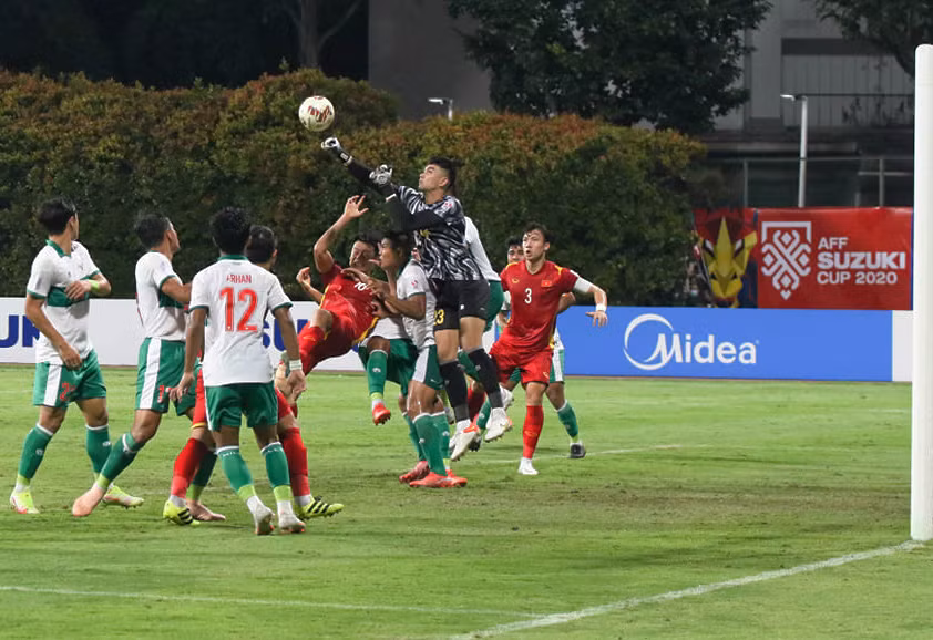 Việt Nam 0 - 0 Indonesia ( hiệp 2): Tiến Linh vào sân -0