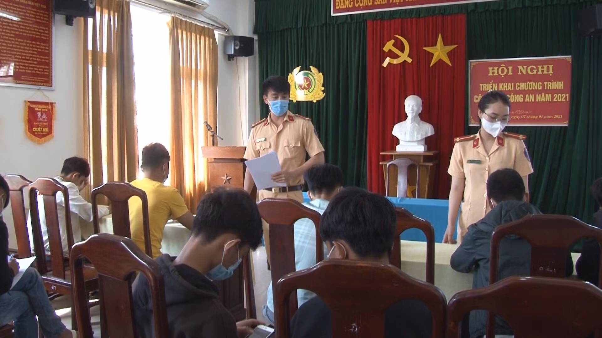 Xử lý gần 100 “quái xế” làm loạn đường phố Huế về đêm -0