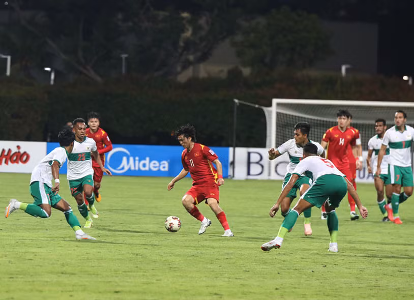 Việt Nam 0 - 0 Indonesia ( hiệp 2): Đương kim vô địch tấn công áp đảo -0