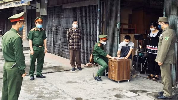 Chuyển hoá ở những địa bàn trọng điểm về an ninh trật tự