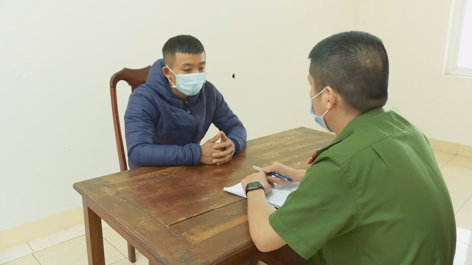 Giả danh Công an để ép thiếu niên lấy hơn 2 triệu đồng -0