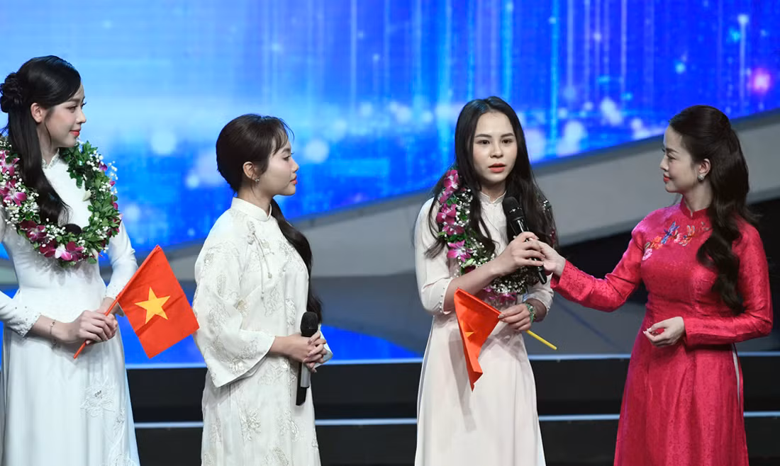 Tuyên dương 10 Gương mặt trẻ Việt Nam tiêu biểu năm 2024 -1