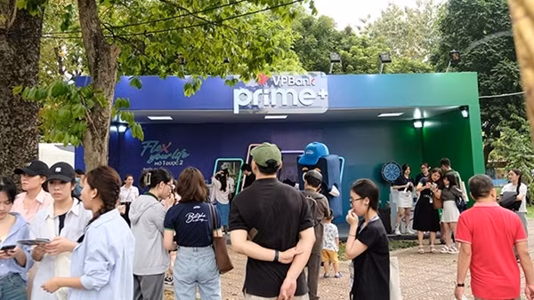 Nhiều hoạt động thú vị tại gian hàng VPBank Prime ở Lễ hội ẩm thực Pháp