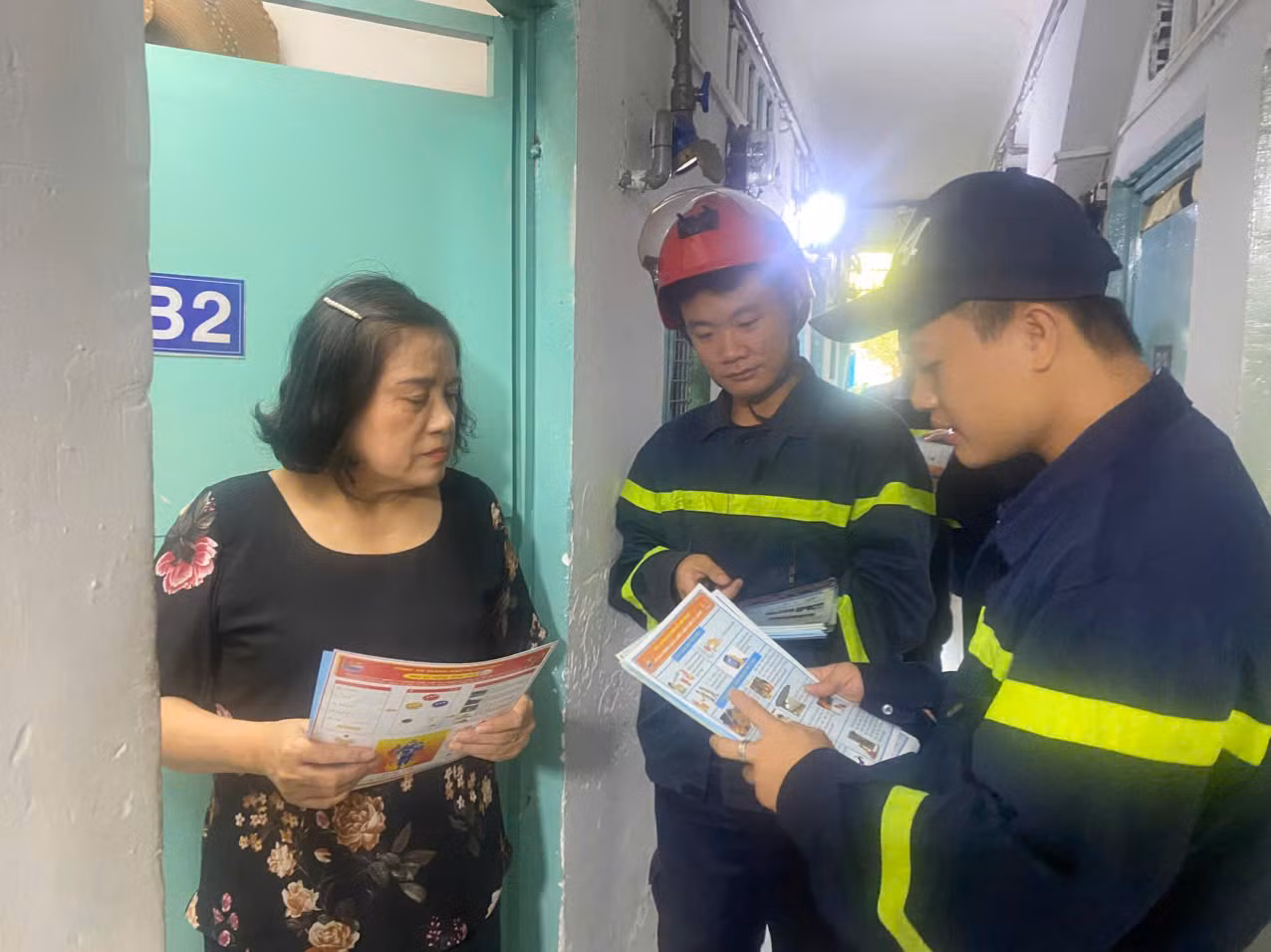 Đến gần 1.000 nhà trọ tuyên truyền công tác PCCC cho từng người -1