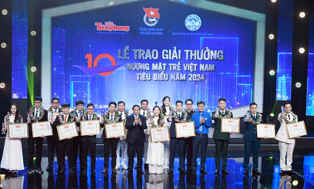 Tuyên dương 10 Gương mặt trẻ Việt Nam tiêu biểu năm 2024 -0