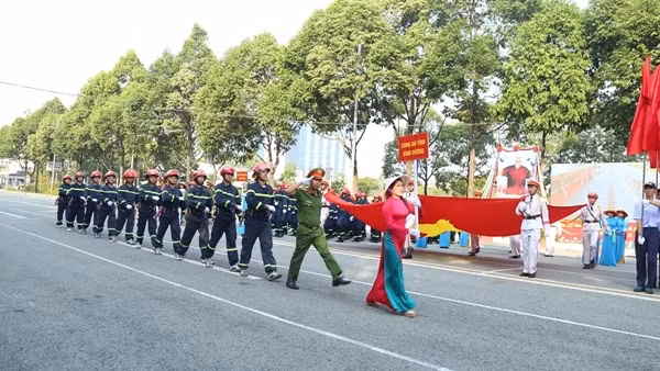 Khai mạc vòng 2 Hội thi thể thao nghiệp vụ chữa cháy và CNCH khu vực 4