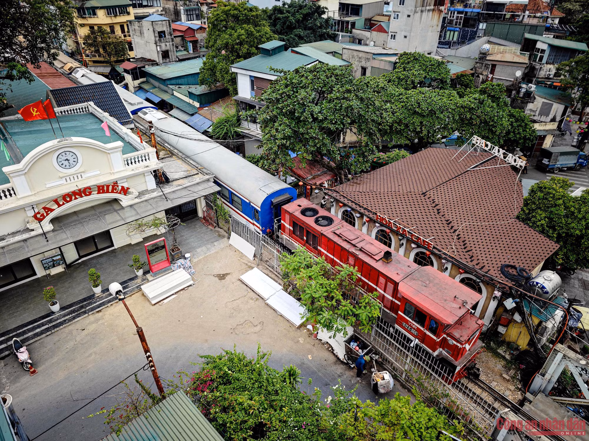 b9.jpg -9